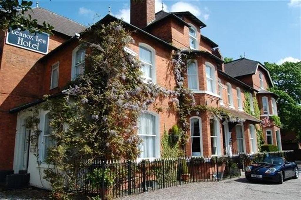 Lennox Lea Studios&Apartments Sale Exterior foto